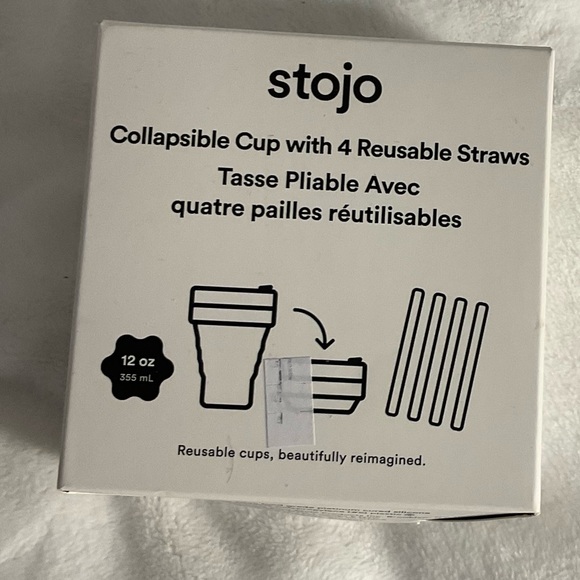 NEW Stojo collapsible cup with 4 reusable straws. Great for the environment - Picture 2 of 9